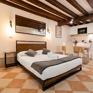  Appartement Fenix Colombina In Biennale - Your Little House